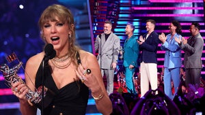 VMAs 2023: Taylor Swift Loses It Over *NSYNC Presenting Her Best Pop Award