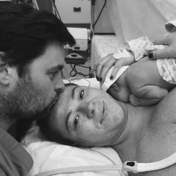 Shana Swash gives birth