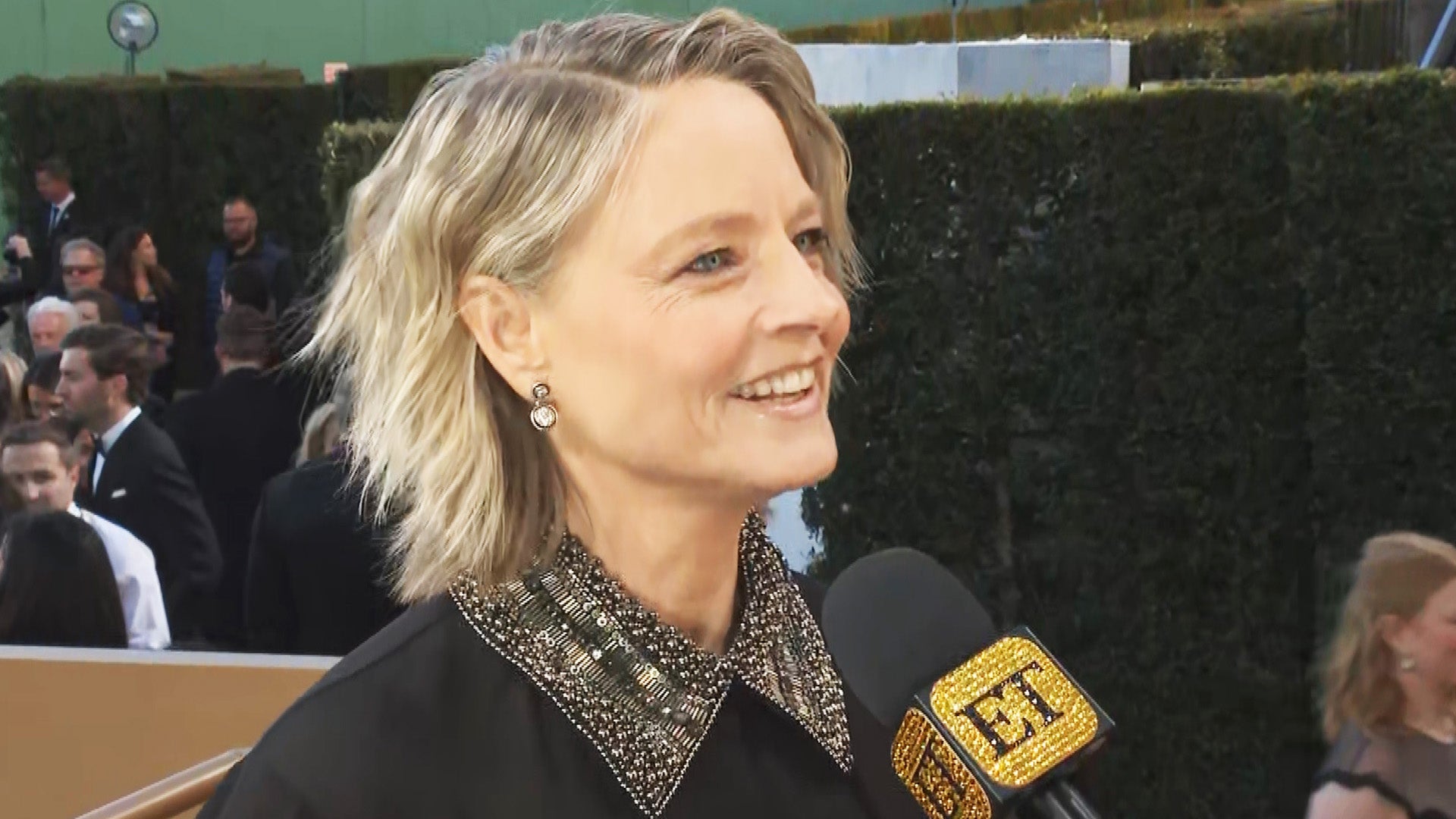 Jodie Foster Says She 'Adores' Gen Z, Clears Up Viral Comment Controversy (Exclusive)