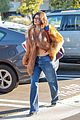 kylie jenner fur coat look 01