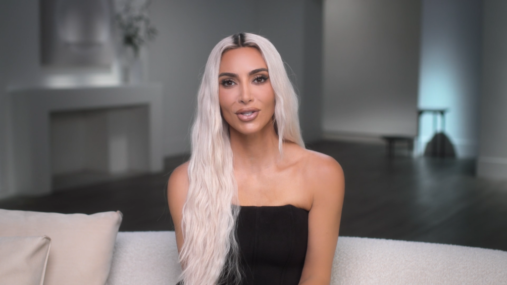 Kim Kardashian with platinum hair on The Kardashians.