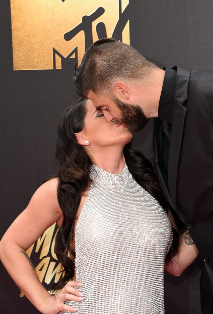 Jenelle Evans and David Eason kiss