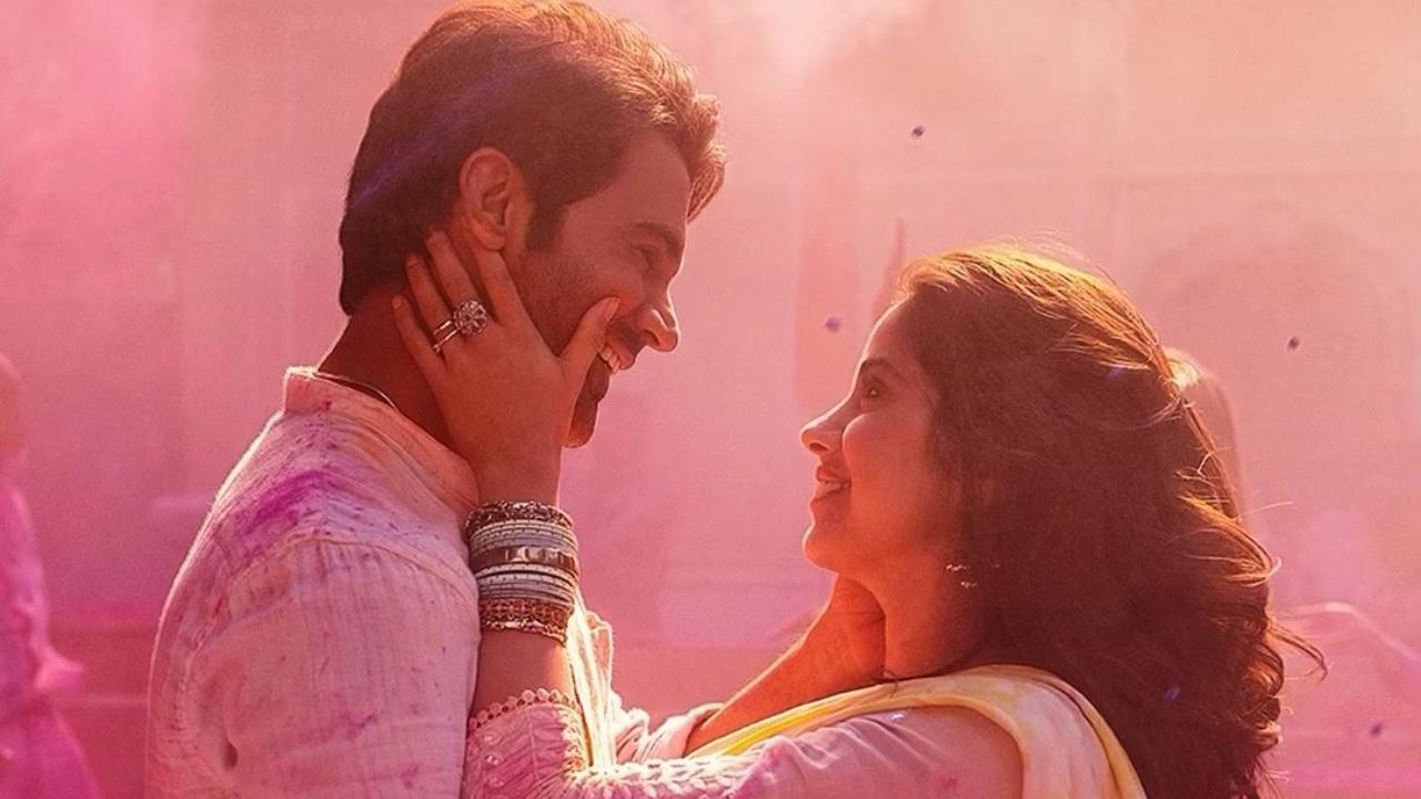 Box Office: Janhvi Kapoor and Rajkummar Rao's 'Mr and Mrs Mahi' seems to have struck a chord with the audience and the advance sales reflect the same. Read More