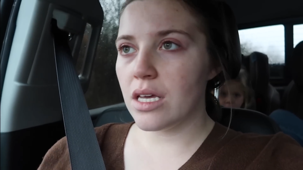 Joy-Anna Duggar speaks in the car without makeup.