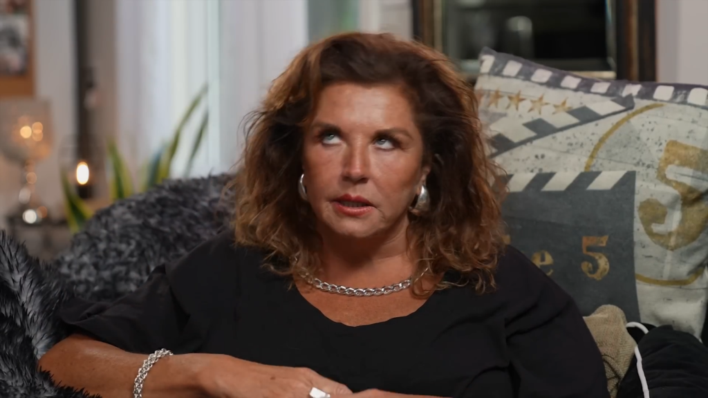 Abby Lee Miller makes a disparaging face.